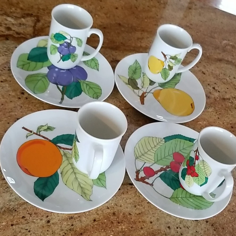 VTG Eden fine China Toscany Japan Fruit 8-pc set